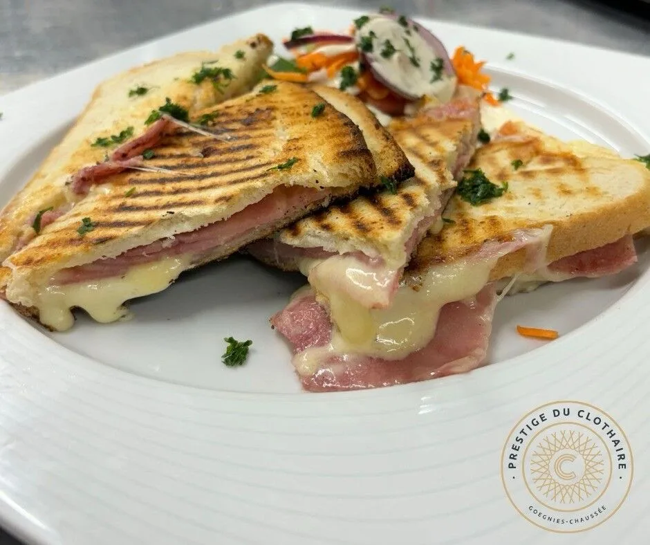 Cuisine servie à la brasserie du Prestige du Clothaire